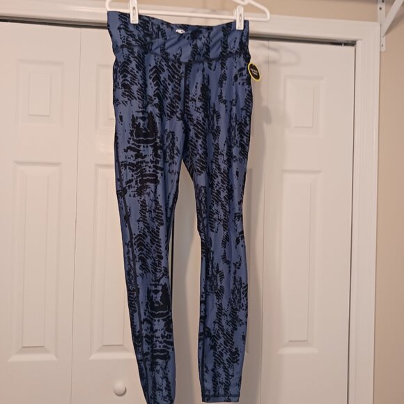 #52 3/$18 - NWT Athletic Works Blue/Black Leggings Size M - Picture 1 of 7